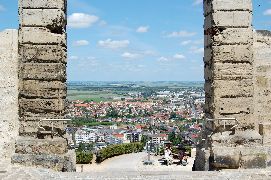 Laon